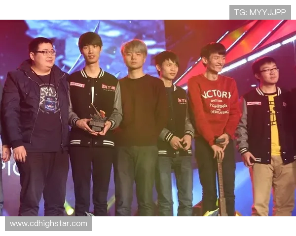 DOTA2热议EDG战队意识争议引发玩家热烈讨论与反思 DOTA2热议EDG战队意识争议引发玩家热烈讨论与反思