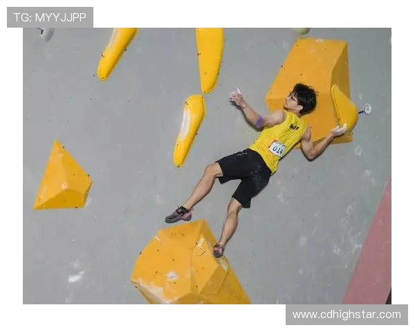 上海滑板队在攀岩联赛中的灵活性表现引发热议与思考 上海滑板队在攀岩联赛中的灵活性表现引发热议与思考