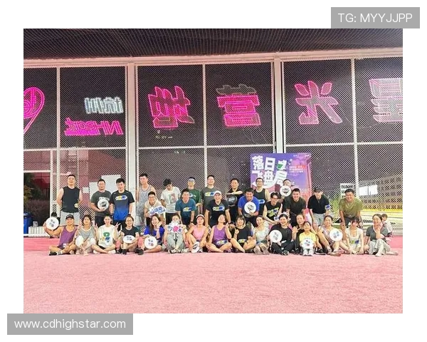 深圳飞盘队在全国团队协作排行榜中荣获第四名展现出色实力与默契配合