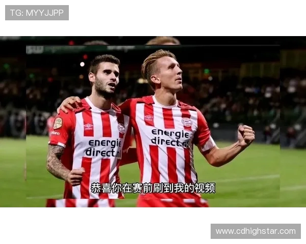 R沃勒与赫拉克勒的精彩对决揭示足球战术与团队协作的魅力