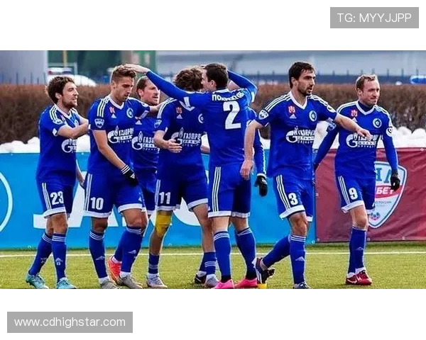 奥伦堡与莫迪的对决揭示了足球战术的博弈与激情碰撞