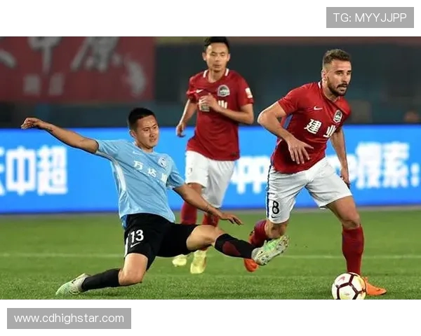 开新与建业录像对决分析揭示球队战术与球员表现的深度解读 开新与建业录像对决分析揭示球队战术与球员表现的深度解读