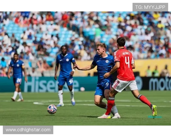 新英格兰革命与切尔西精彩对决录像回放分析与精彩瞬间集锦