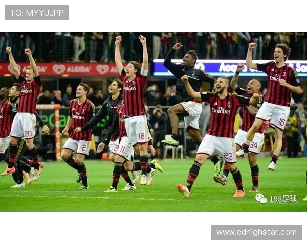 梅赫伦主场迎战亨克双方争夺积分榜关键战役