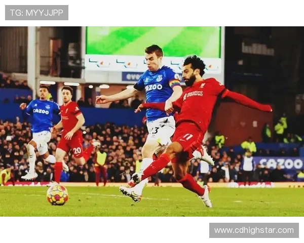 英超焦点战埃弗顿主场迎战西汉姆全力争胜展现实力 英超焦点战埃弗顿主场迎战西汉姆全力争胜展现实力