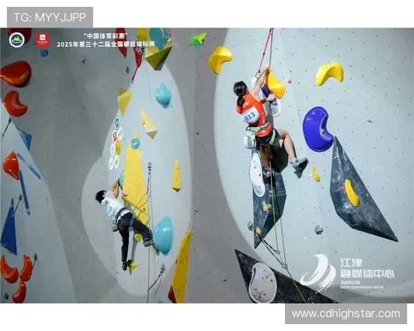 重庆攀岩队战术解析：聚焦攀岩运动的技巧与策略探讨